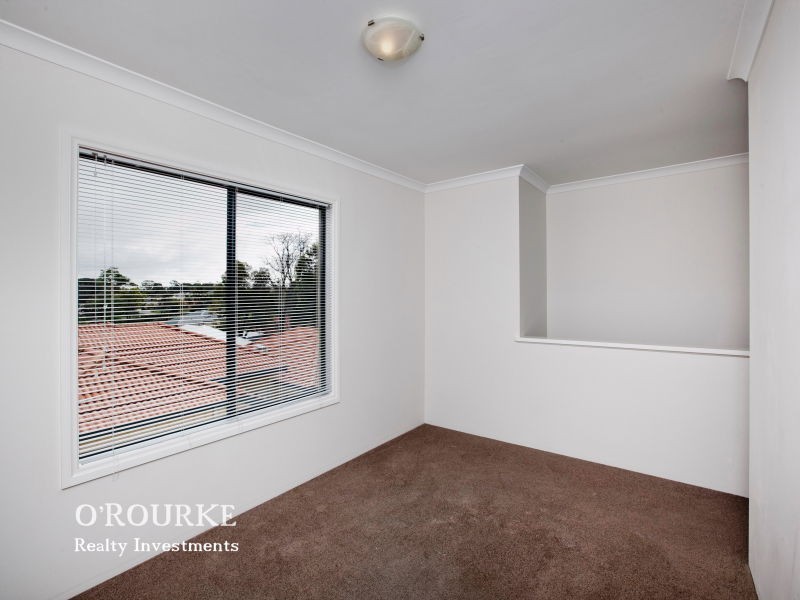 3/290 Huntriss Road, Doubleview WA 6018