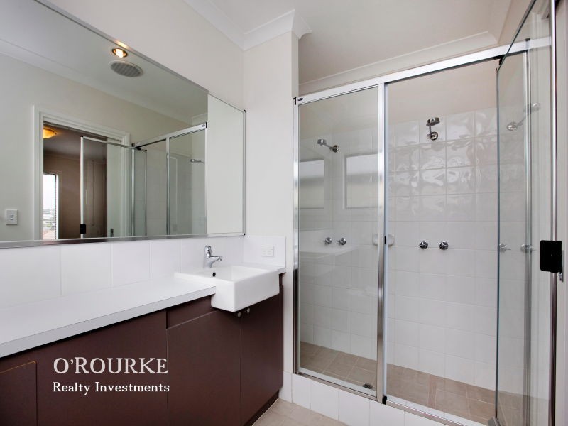 3/290 Huntriss Road, Doubleview WA 6018