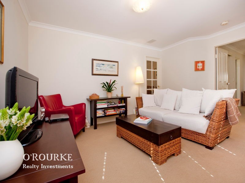 246 a Ravenscar Street, Doubleview WA 6018