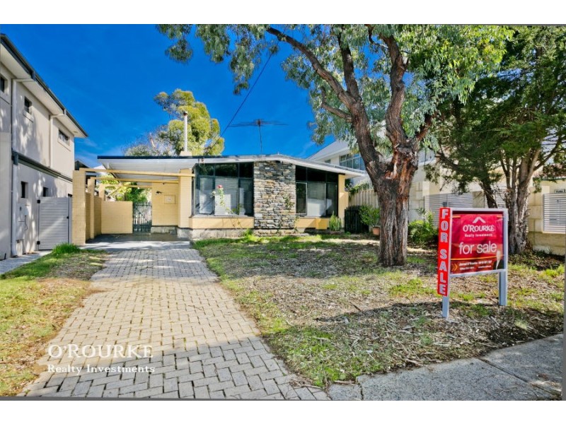 76 Arnott Street, Trigg WA 6029