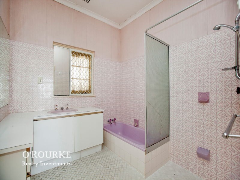 3 Sydenham Road, Doubleview WA 6018