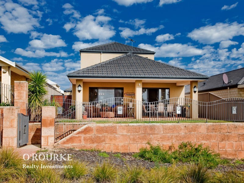 3 Roxton Way, Darch WA 6065