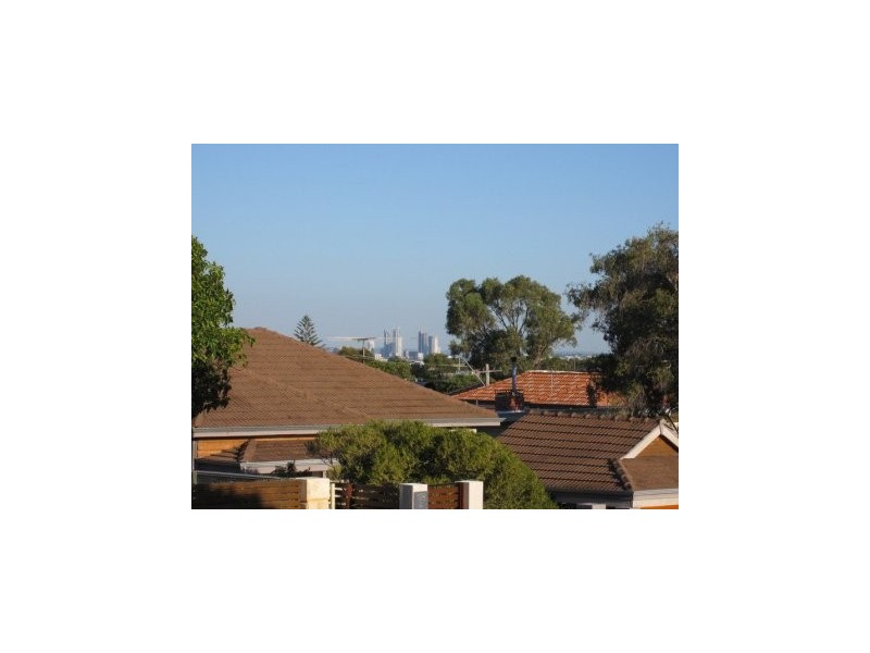 5/127 Grand Prom, Doubleview WA 6018