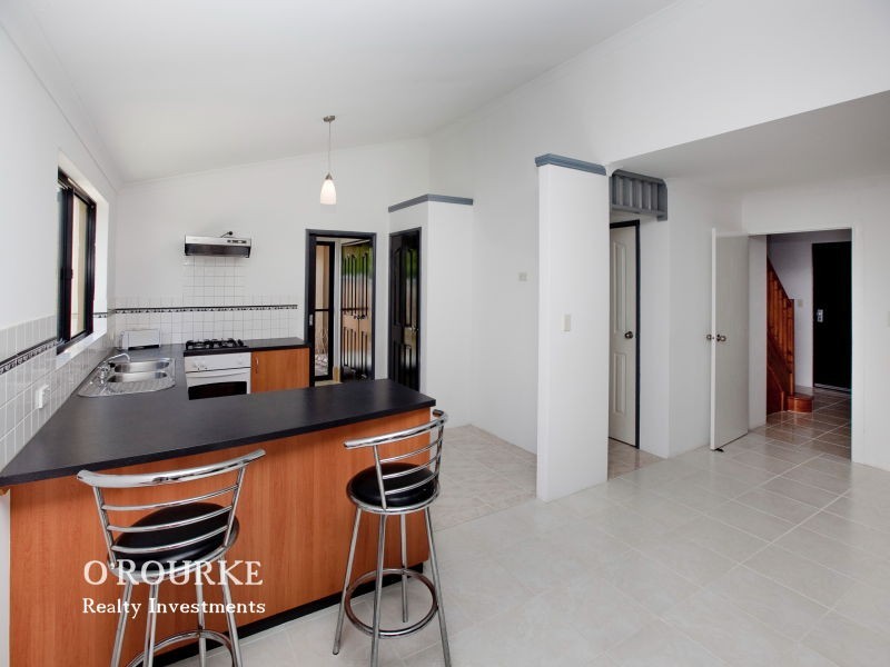 205B Woodside Street, Doubleview WA 6018