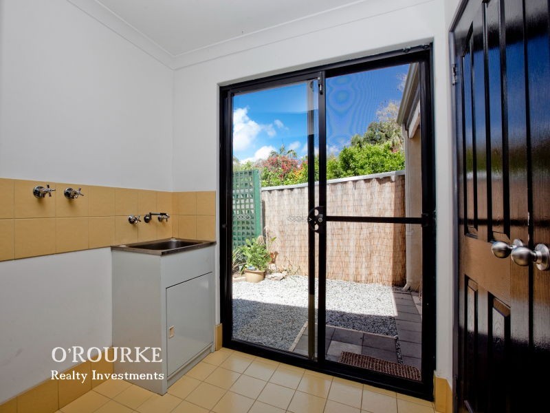 205B Woodside Street, Doubleview WA 6018