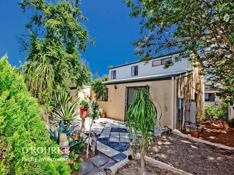 205B Woodside Street, Doubleview WA 6018