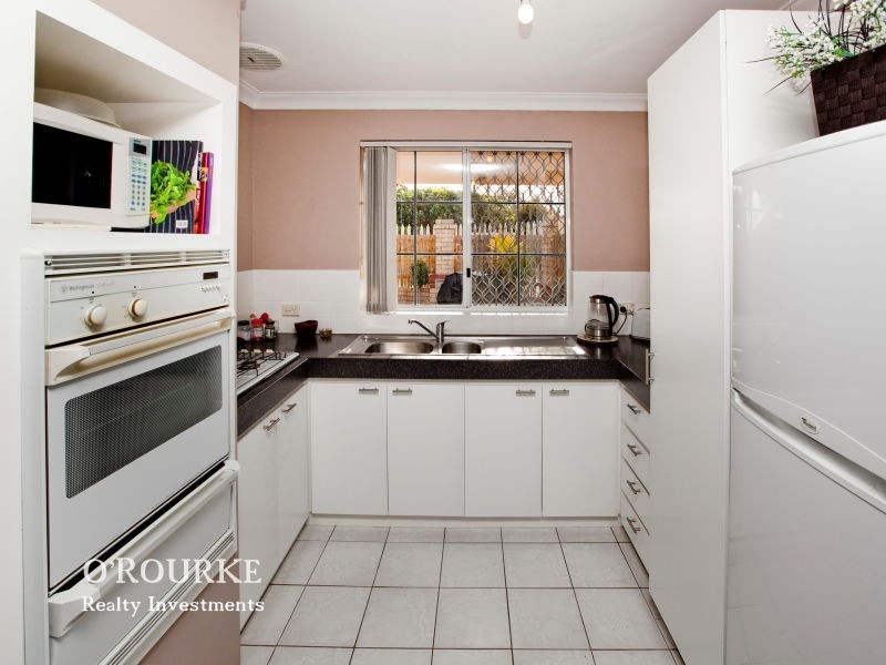 1/8 Vermont Street, Nollamara WA 6061