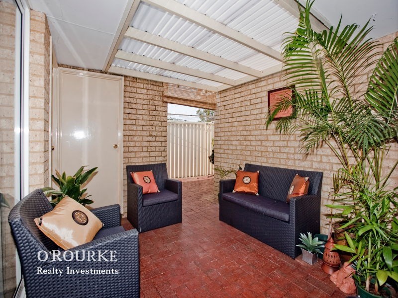 1/8 Vermont Street, Nollamara WA 6061