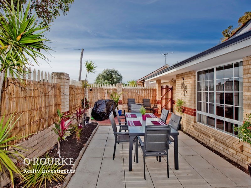 1/8 Vermont Street, Nollamara WA 6061