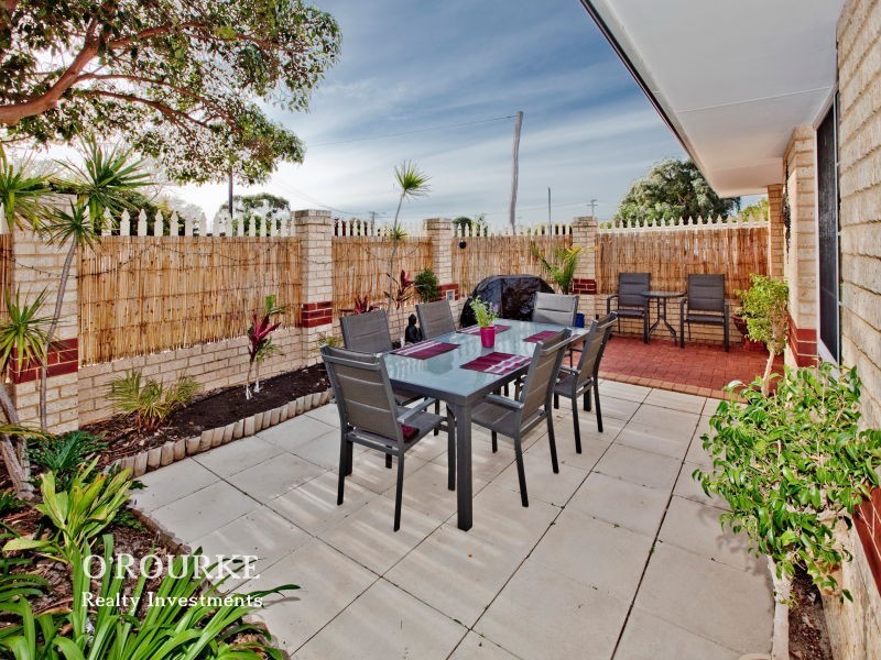 1/8 Vermont Street, Nollamara WA 6061