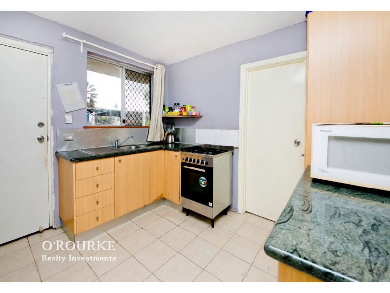 4/19 Odin Road, Innaloo WA 6018