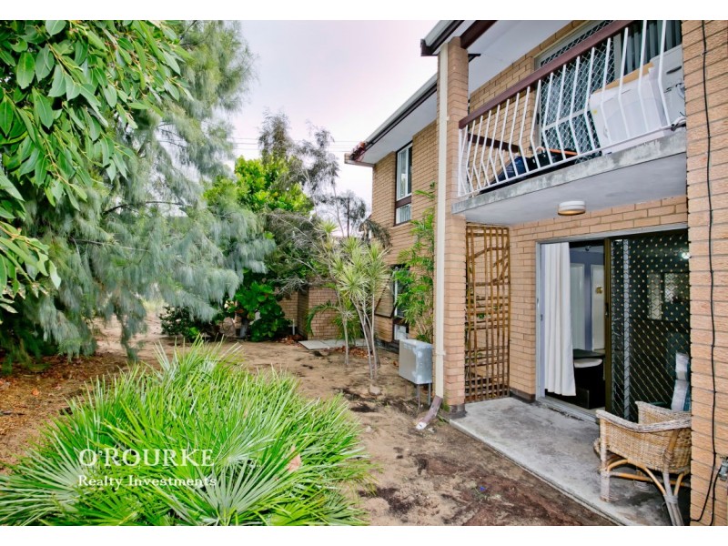 4/19 Odin Road, Innaloo WA 6018