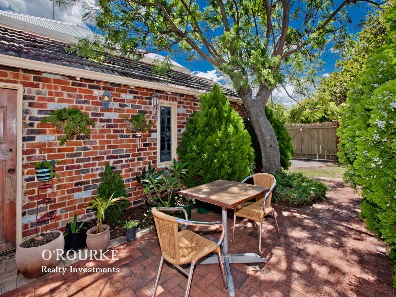 40 Beatrice Street, Doubleview WA 6018