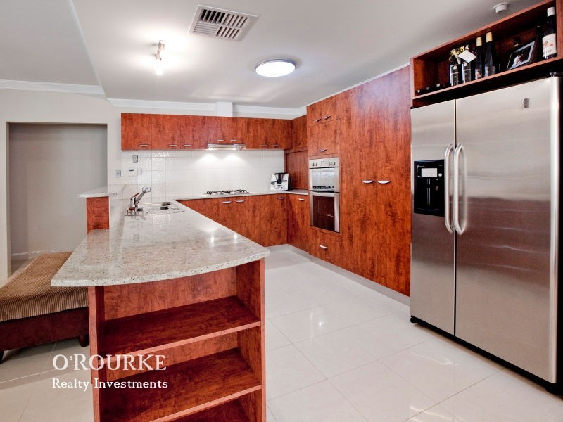 15 Sarus Rise, Gwelup WA 6018