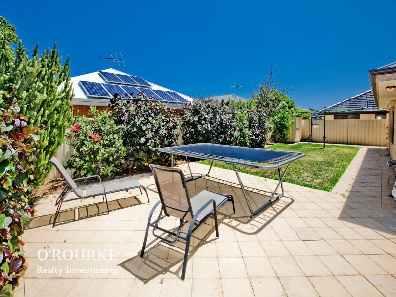 15 Sarus Rise, Gwelup WA 6018