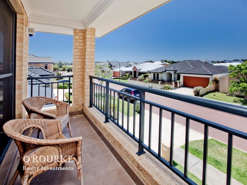 15 Sarus Rise, Gwelup WA 6018