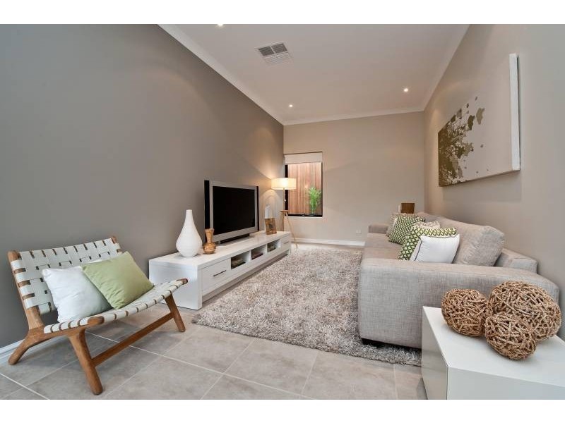 245 a Holbeck Street, Doubleview WA 6018