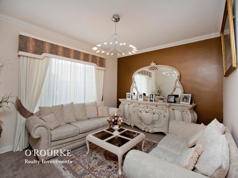 16 Wessex Street, Carine WA 6020