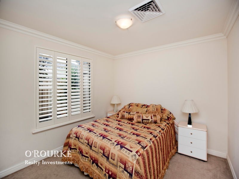 16 Wessex Street, Carine WA 6020