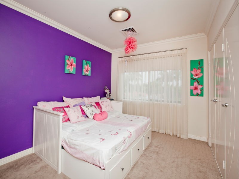 16 Wessex Street, Carine WA 6020