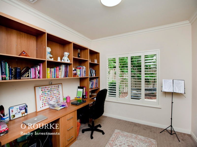 16 Wessex Street, Carine WA 6020