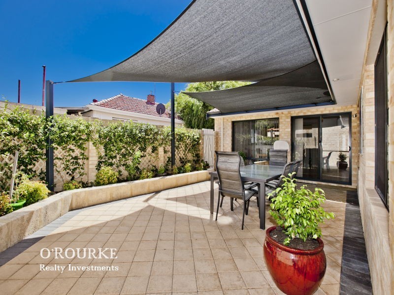 136 a Odin Road, Innaloo WA 6018