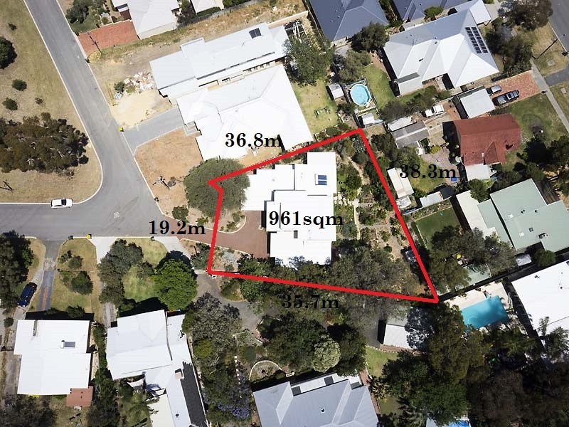 11 Crabbe Place, Karrinyup WA 6018