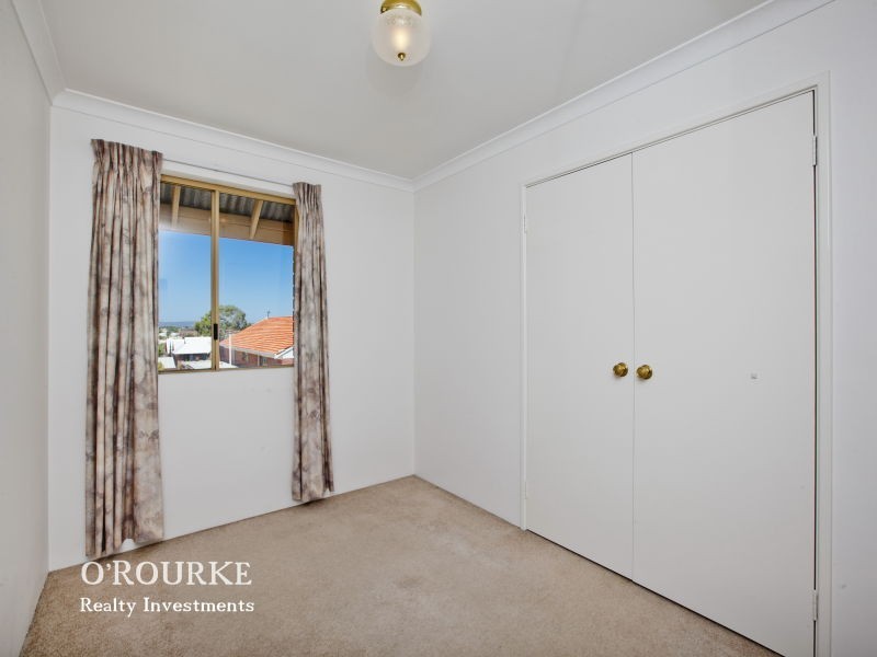 11/12 King George Street, Victoria Park WA 6100