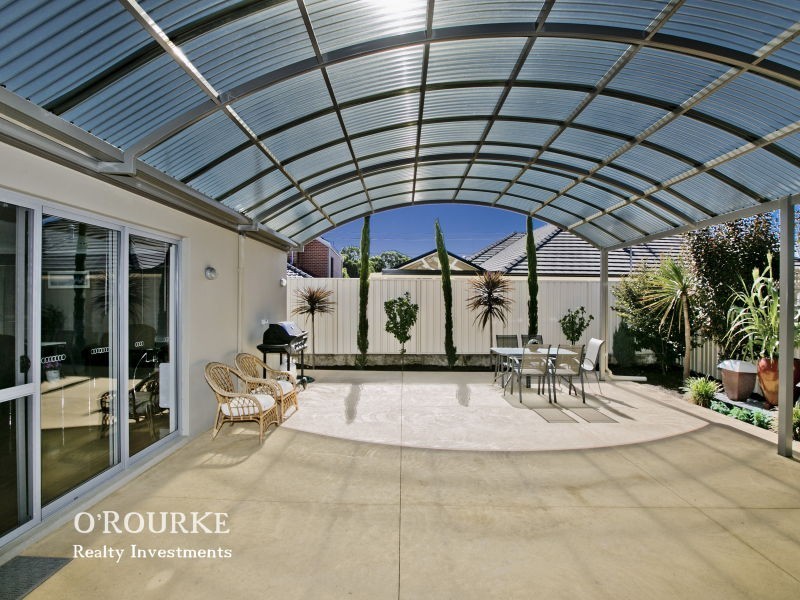 6 Turtle Way, Stirling WA 6021