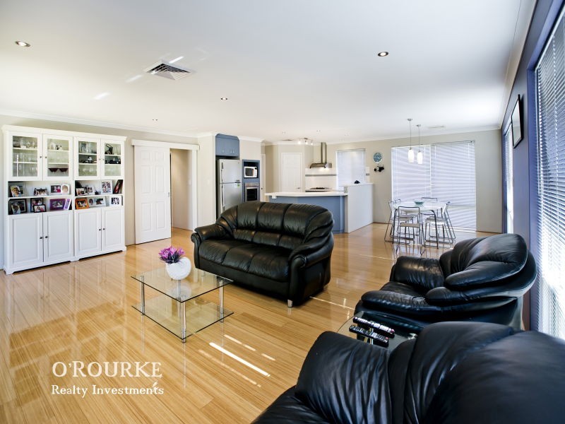 6 Turtle Way, Stirling WA 6021