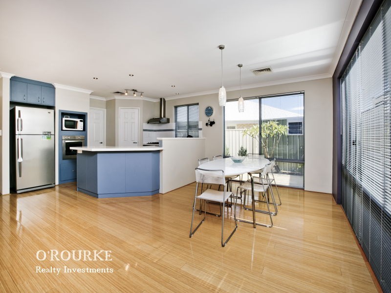 6 Turtle Way, Stirling WA 6021