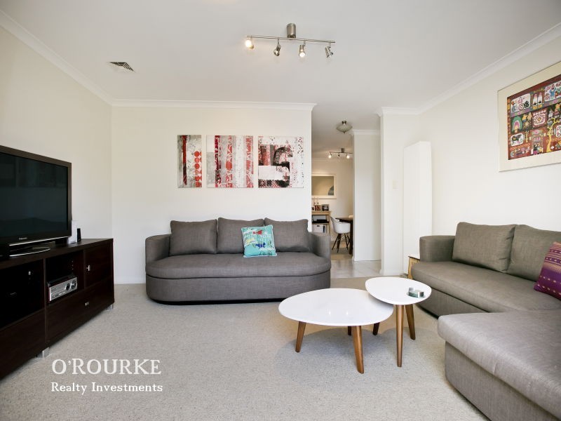 1/40 Albemarle Street, Doubleview WA 6018