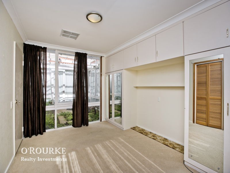 31 Brodrick Street, Karrinyup WA 6018