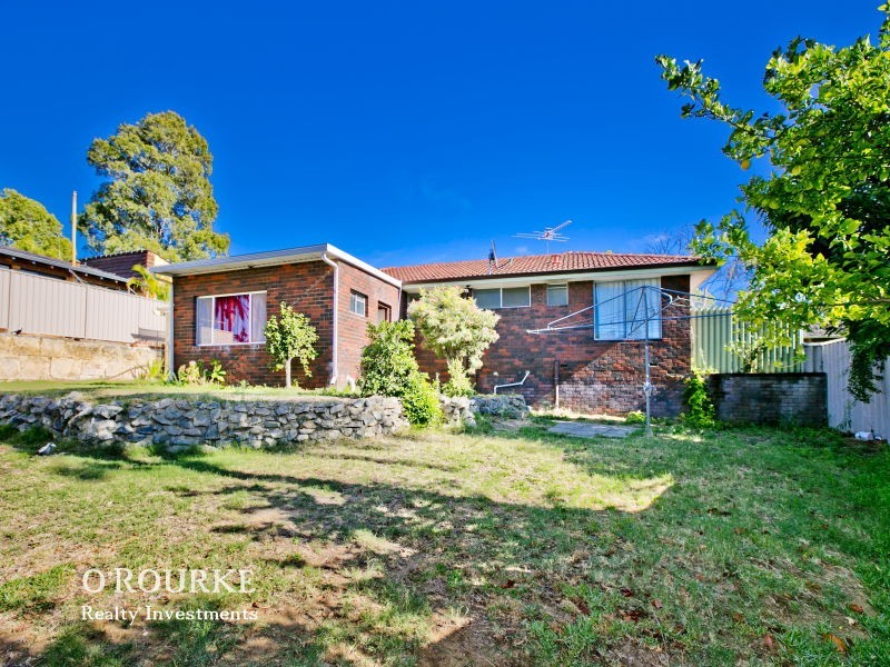 31 Brodrick Street, Karrinyup WA 6018