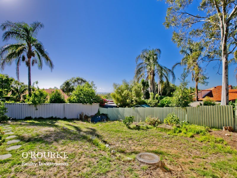 31 Brodrick Street, Karrinyup WA 6018