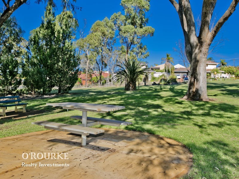 31 Brodrick Street, Karrinyup WA 6018