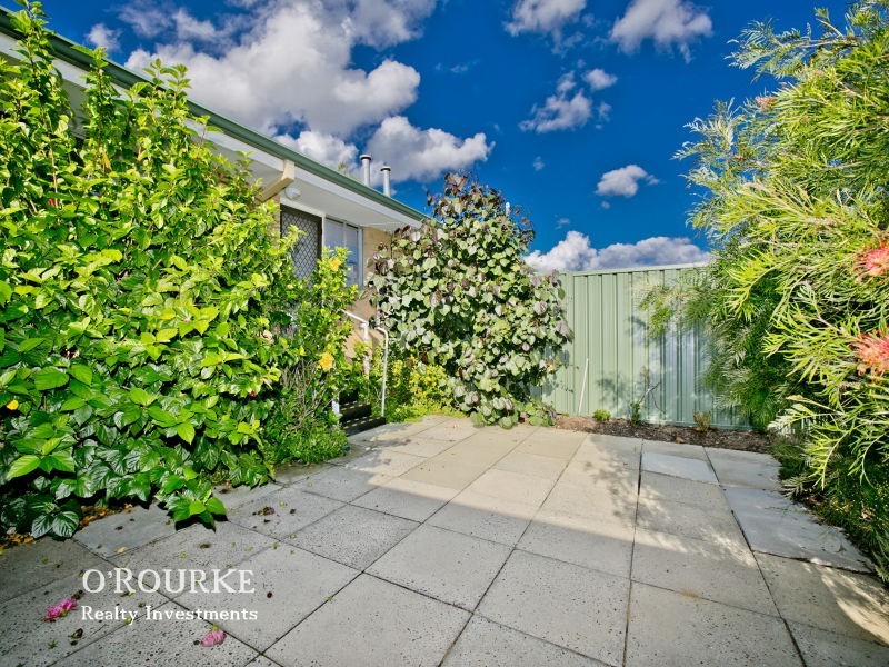 9/33 Sackville Terrace, Scarborough WA 6019