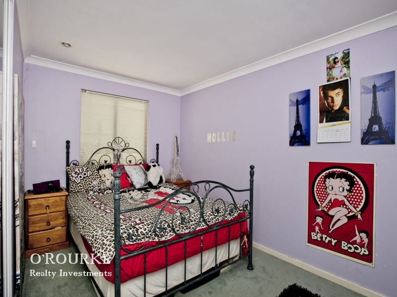 17 Galahad way, Carine WA 6020
