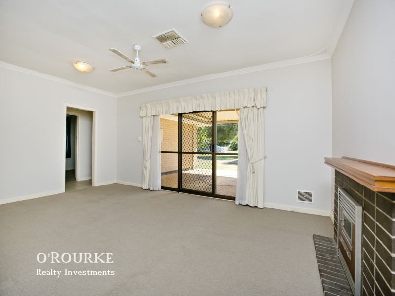 14 Croxton Place, Stirling WA 6021