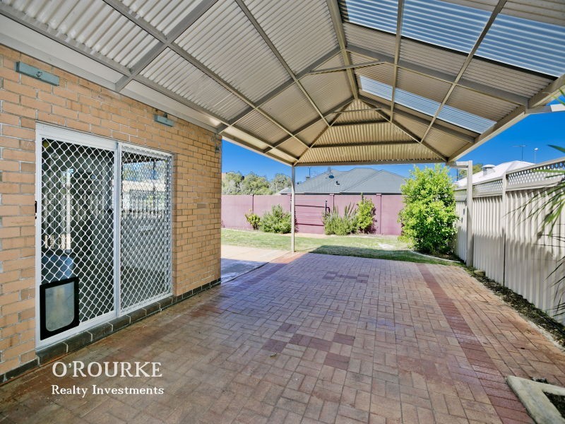 14 Croxton Place, Stirling WA 6021