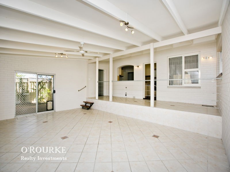 14 Croxton Place, Stirling WA 6021