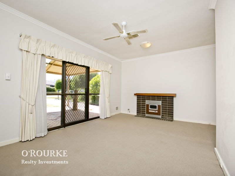 14 Croxton Place, Stirling WA 6021