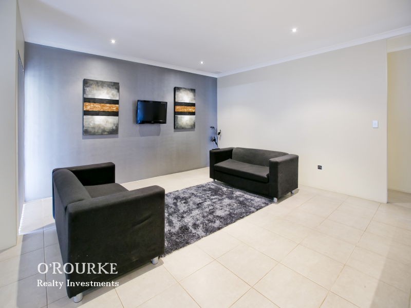 96 Landbeach Boulevard, Butler WA 6036