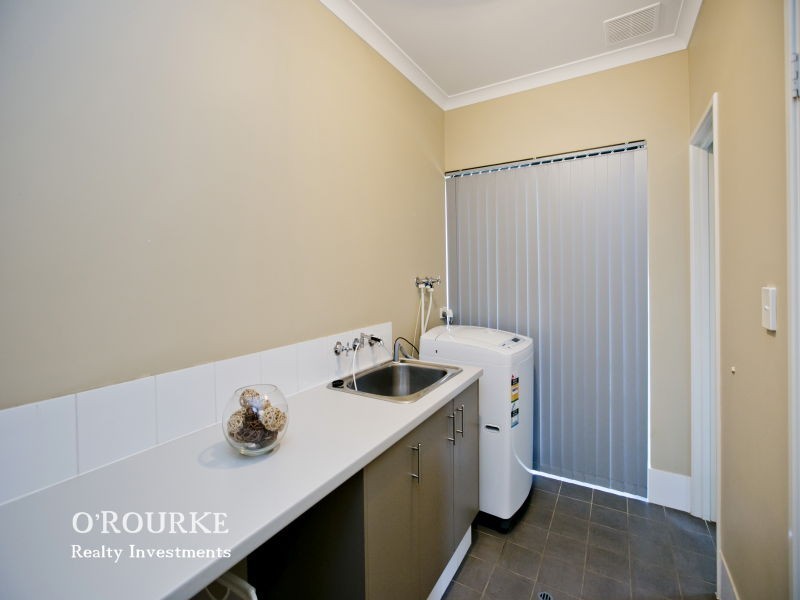 96 Landbeach Boulevard, Butler WA 6036