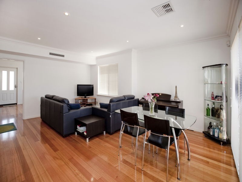 4A Mahlberg Avenue, Woodlands WA 6018