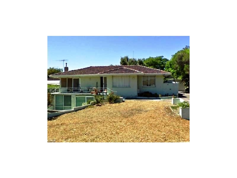 4 Wheeler Road, Karrinyup WA 6018