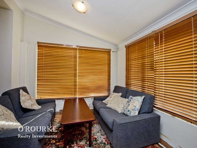 4 Wheeler Road, Karrinyup WA 6018