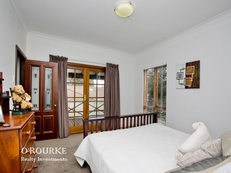 204 St Brigids tce, Doubleview WA 6018