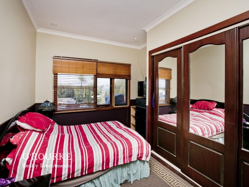 9 Little Street, Karrinyup WA 6018