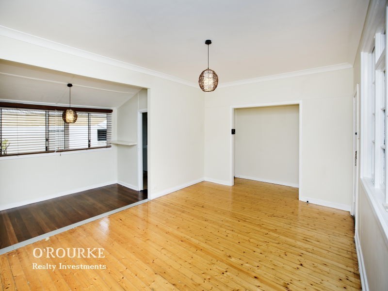 213 Huntriss Road, Doubleview WA 6018
